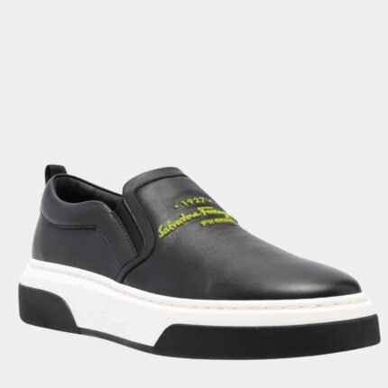 Chaussures homme Ferragamo slip-on cuir veau logo embossé design italien luxe