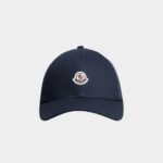 MONCLER Casquette brodée en coton