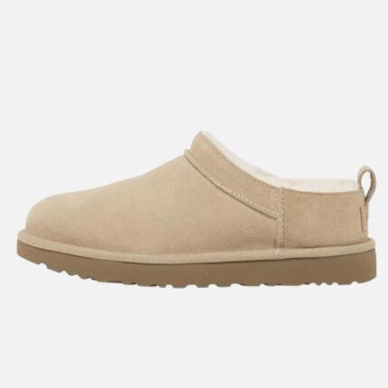UGG W Classic Micro pantoufles femme cuir velours sand confort premium