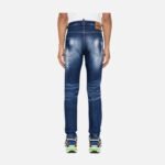 Détail jean Dsquared2 homme fermeture dissimulée coupe cinq poches effet délavé